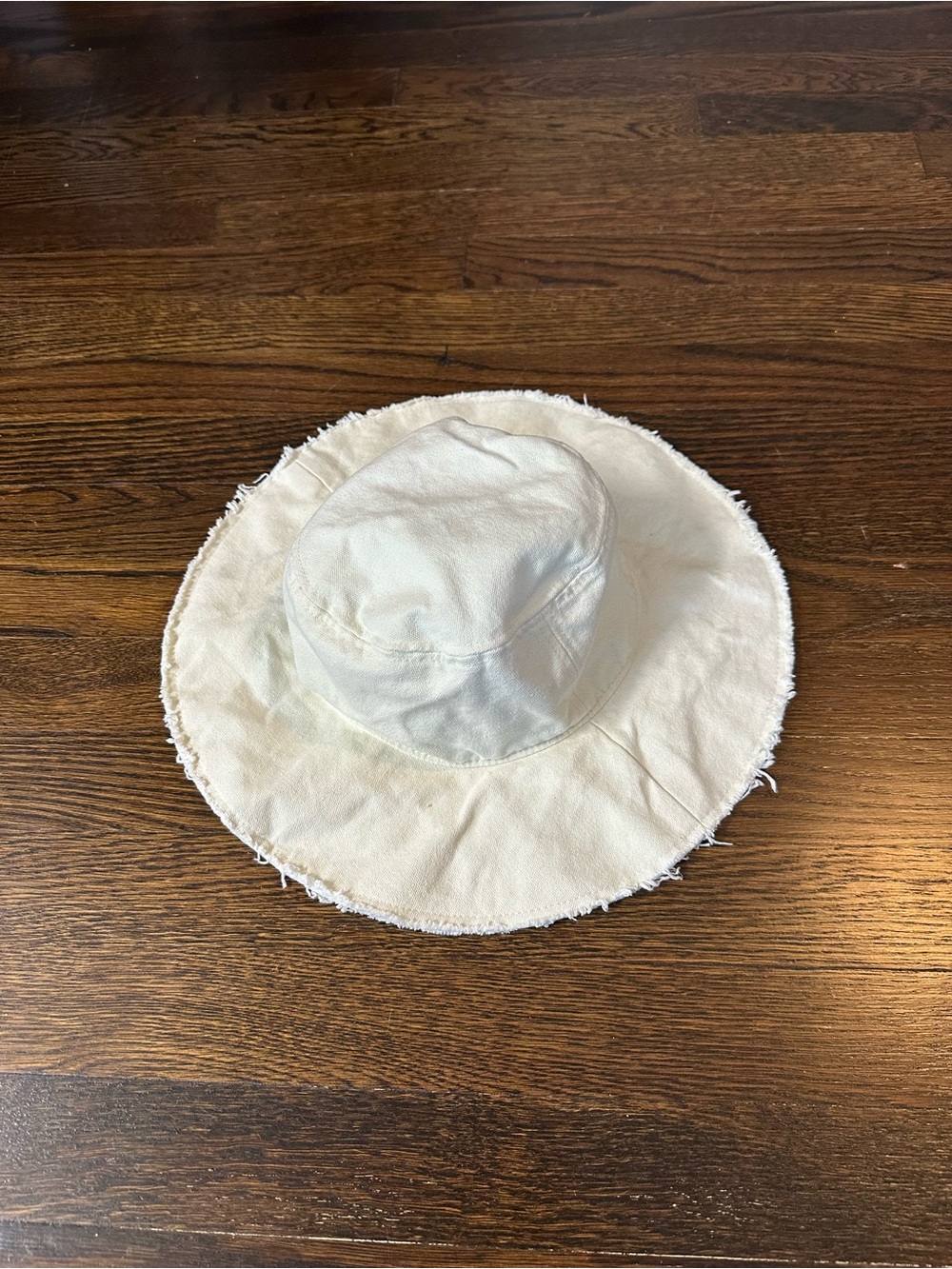 BDG Off-White Frayed Edge Canvas Sun Hat 100% Cotton